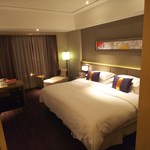 合肥皇冠仮日酒店 - 部屋は清潔感がありました。