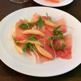 Trattoria&Pizzeria LOGIC_1