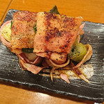 日本酒バル YODARE - 下仁田ねぎベーコン巻き