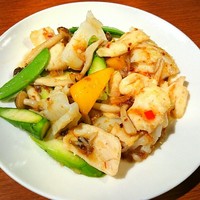 中華街 桂宮 - イカと鶏肉のXO醤炒め