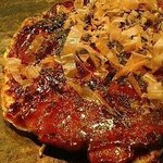 Okonomiyaki Teppan Yaki Rokusan - 六三　お好み焼きミックス焼（920円）