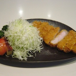 とんかつ かつ花_1