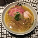 麺処 蛇の目屋 - 鶏白湯