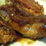 とんかつ荘 フジマル - ソースは合い掛け