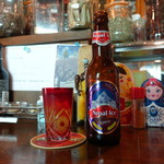 ロストコーナー - ネパールのアイスビール