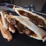 カレーパンショップ マサラ - 料理写真:マサラサンド 230円