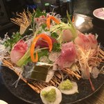 ととや - 刺し盛り