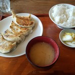 あおぞら銭函3丁め - ジャンボ餃子定食