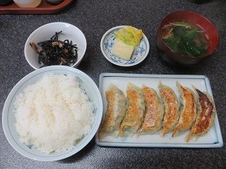 とちめんぼう気仙沼店 | 宮城県気仙沼の餃子専門店