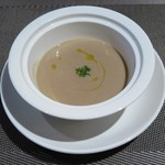 Le vrai - スープ(マッシュルームの温製スープ)