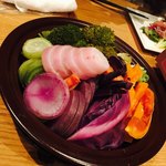 てんカフェ - カラフルな温野菜をバーニャカウダのソースで