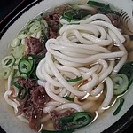 駅一食堂 とくやま - 肉うどん