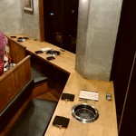 YAKINIKU A FIVE 徳 - 夜景の見えるカウンター席