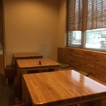 日本茶甘味処あずき - 内観　今回はテーブル席