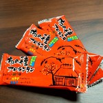 おみやげカネタ - 柿の種フロランタン