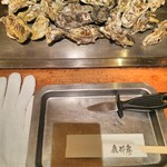 Rokusui An - 加熱前の牡蠣