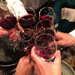 けとばし屋チャンピオン - ワインで乾杯アゲイン♪  一人だけ少ない(^_^;)