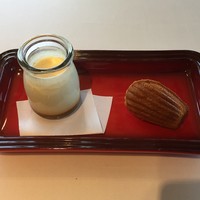 ブラッスリーオザミ 東京スカイツリータウン･ソラマチ店 - プリンとマドレーヌ