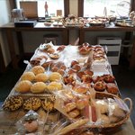 チェット ベイカリー - 5月訪問時の店内