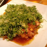 ねぎどっさりももたたき￥680