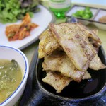 Homeplus - 「サムギョプサ厶パプ(삼겹쌈밥)」(7000ウォン)