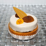 ピエール・エルメ・パリ - タルト・オマージュ864円