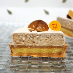 ピエール・エルメ・パリ - タルト・オマージュ断面