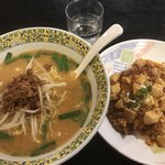 中華料理　華 - 