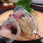 きはるの胡麻鯖や - 泳ぎサバ刺　￥900