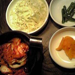 赤坂韓国料理・焼肉 兄夫食堂 - キムチ