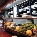 きはるの胡麻鯖や - カウンター席