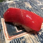 第三春美鮨 - シビマグロ　150kg　腹上二番　赤身　熟成6日目　一本釣り　青森県大間　“優穂丸”