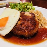 やさいや 鉄板焼野菜 - 半熟目玉焼きをトッピング！