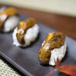 かたつむり - 2017.11 アカヤマドリタケの握り