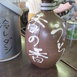 釜あげうどん 長田 in 香の香 - 汁はこれに入ってます