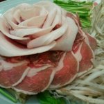 畑かく - 大輪咲き誇る大皿