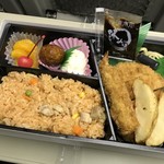 松浦商店 - 名古屋トップ3弁当　税込930円