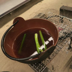 あもん ヨコ - すき焼の準備中