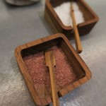 あもん ヨコ - 炉釜焼き塊肉ステーキ　ズームアップ