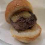 あもん ヨコ - ヨコ式ミニバーガー　ズームアップ