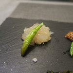 あもん ヨコ - 炉釜焼き塊肉ステーキ　ズームアップ