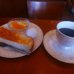 K - ブレンドコーヒーとモーニングサービス