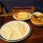 ダバ インディア - 今宵の注文。チーズクルチャは先に持ってきて欲しかった。カレーが冷めてシマウマ･･･