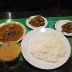 バングラカレーハウス レストラン＆バー - 