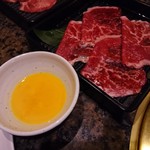 焼にく 和牛食堂 - 「常陸牛食べ放題」プランの初回盛り合わせ　