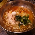 焼にく 和牛食堂 - 盛岡冷麺（ハーフ）