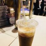 Cafe de Repos - アイスカフェラテ　＠3０0円