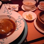 中国料理 桃李 - フカヒレ姿煮かけご飯