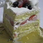 アンファン ネージュ - ホールケーキ断面