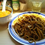 やきそば(並)￥350、カレー￥100